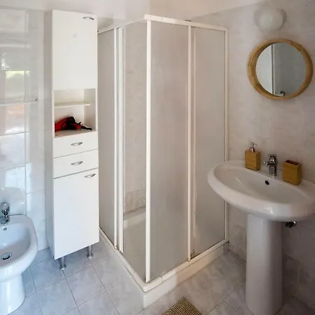 Mila - Charming Near The Sea Apartamento