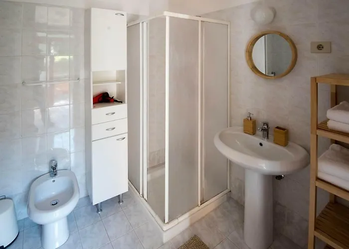 Mila - Charming Near The Sea דירה